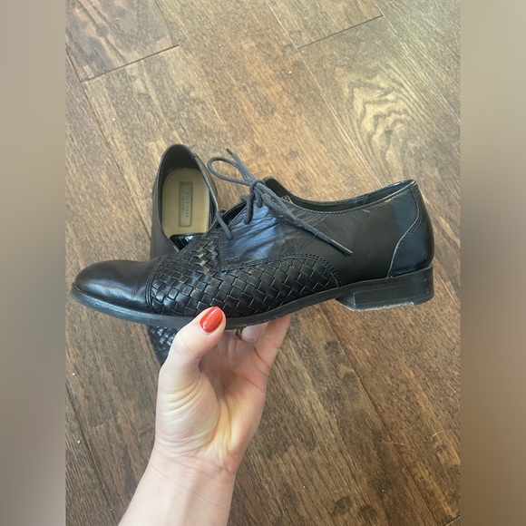 Cole Haan Jagger Weave Oxford - Black - Women’s Size 6B - DISCONTINUED - Picture 3 of 16